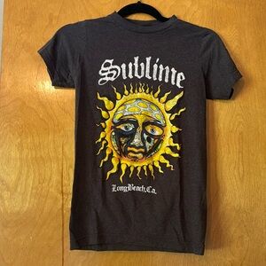 Used sublime graphic tee size XS